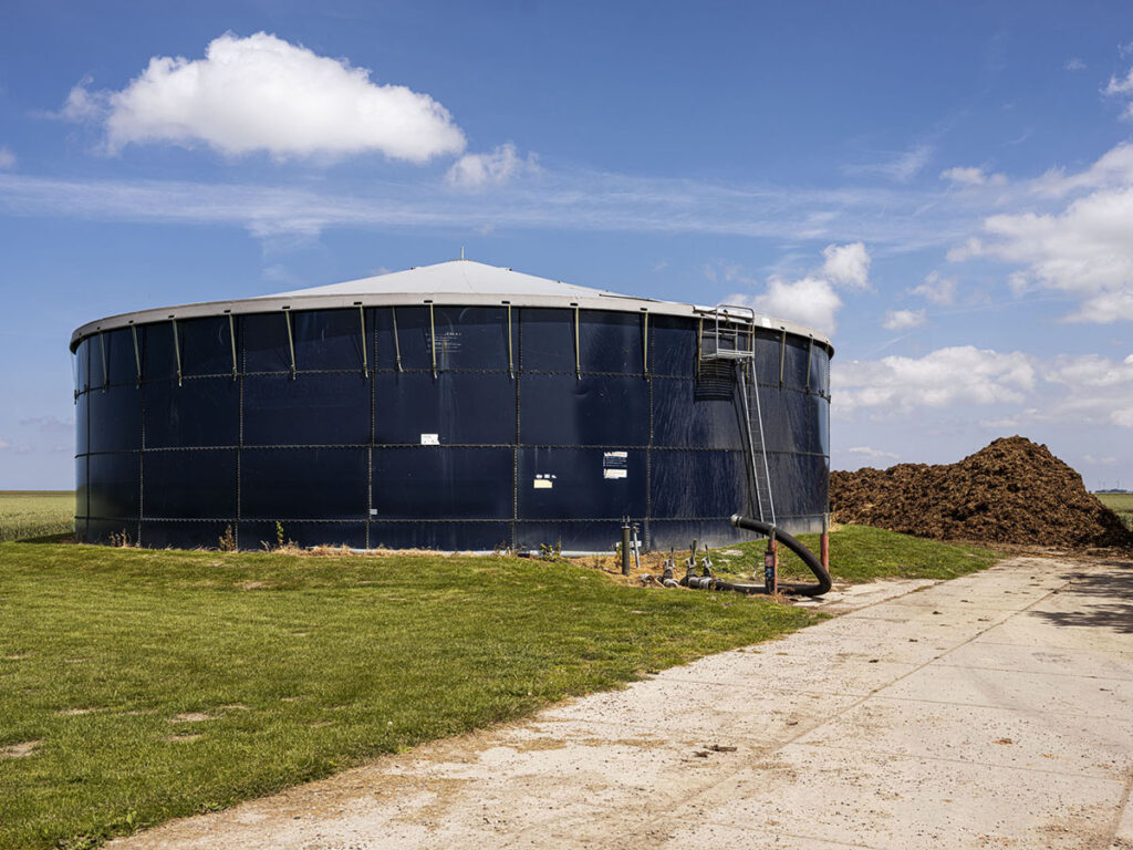 1429 20220621 blauwe silo Zijlweg Noordpolderzijl-DSCF3372 bewerkt
